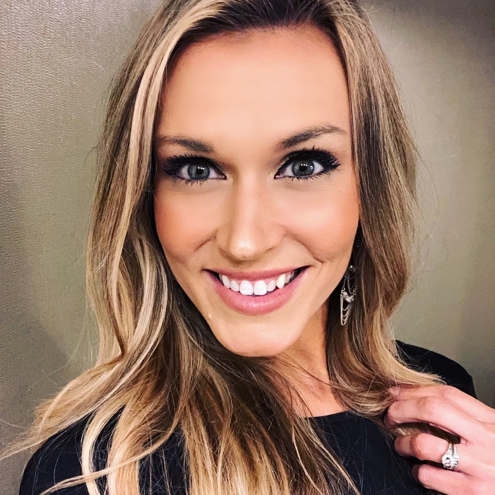 Meet your Posher, Courtney